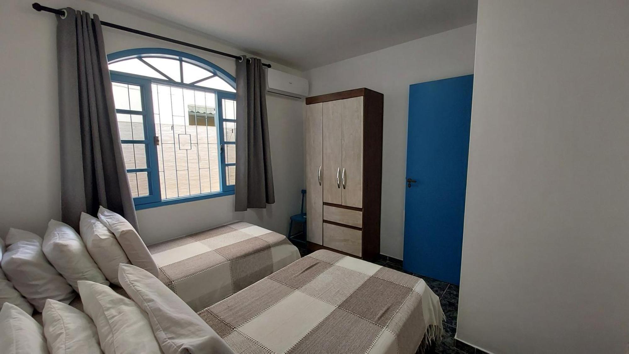 Casa 300M Da Praia Com Lindo Jardim! フロリアノポリス エクステリア 写真