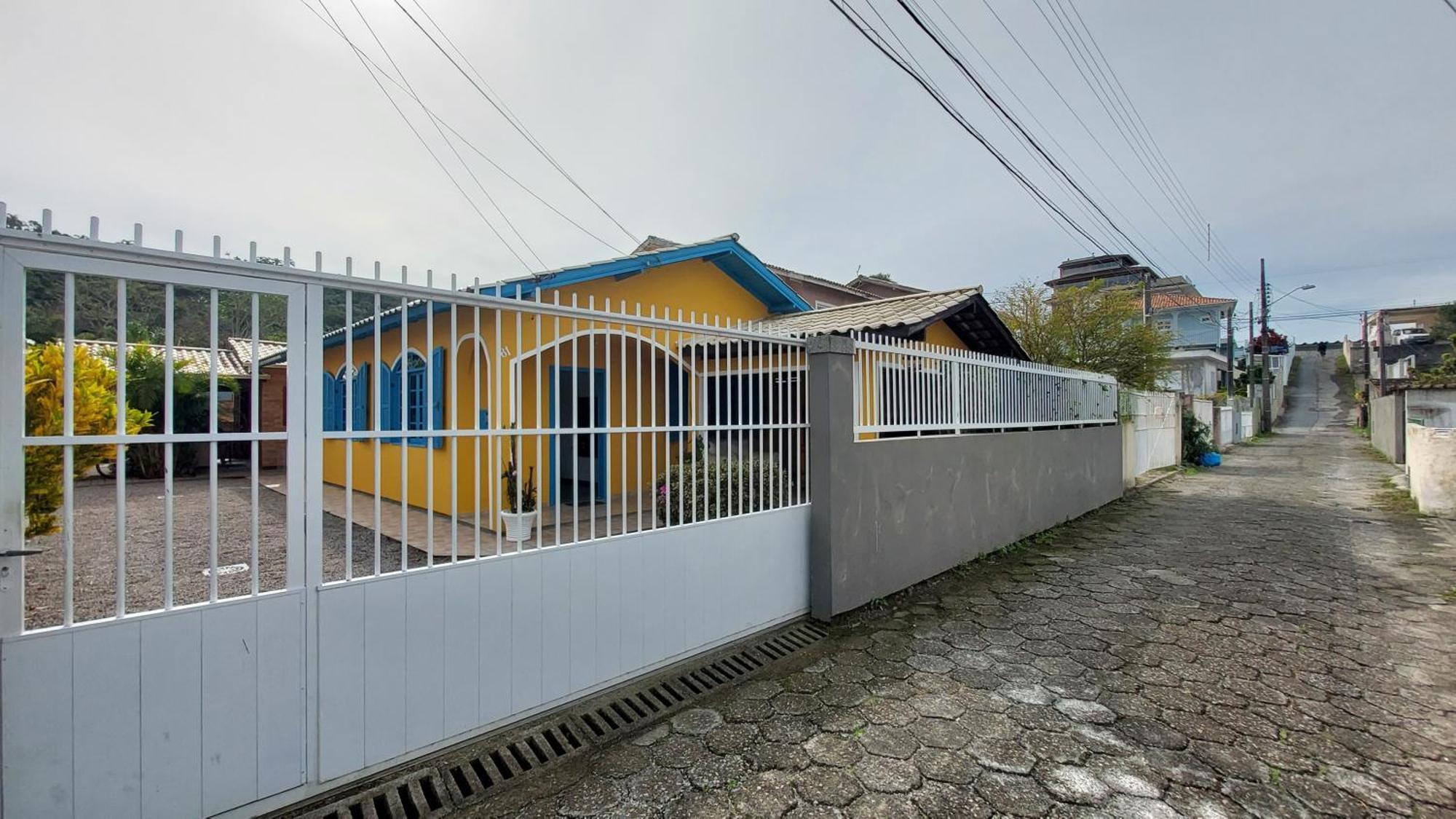 Casa 300M Da Praia Com Lindo Jardim! フロリアノポリス エクステリア 写真
